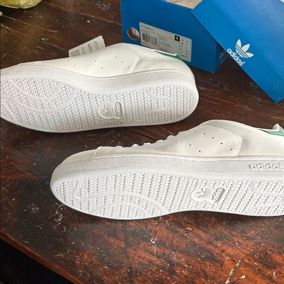 Stan Smith 2 Originals brand New With Tags and Box 10 1/2 - Picture 5 of 11
